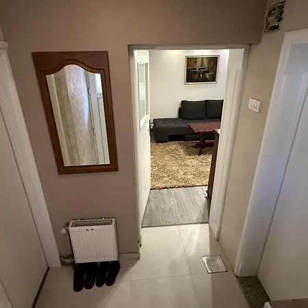 Mema Apartman *